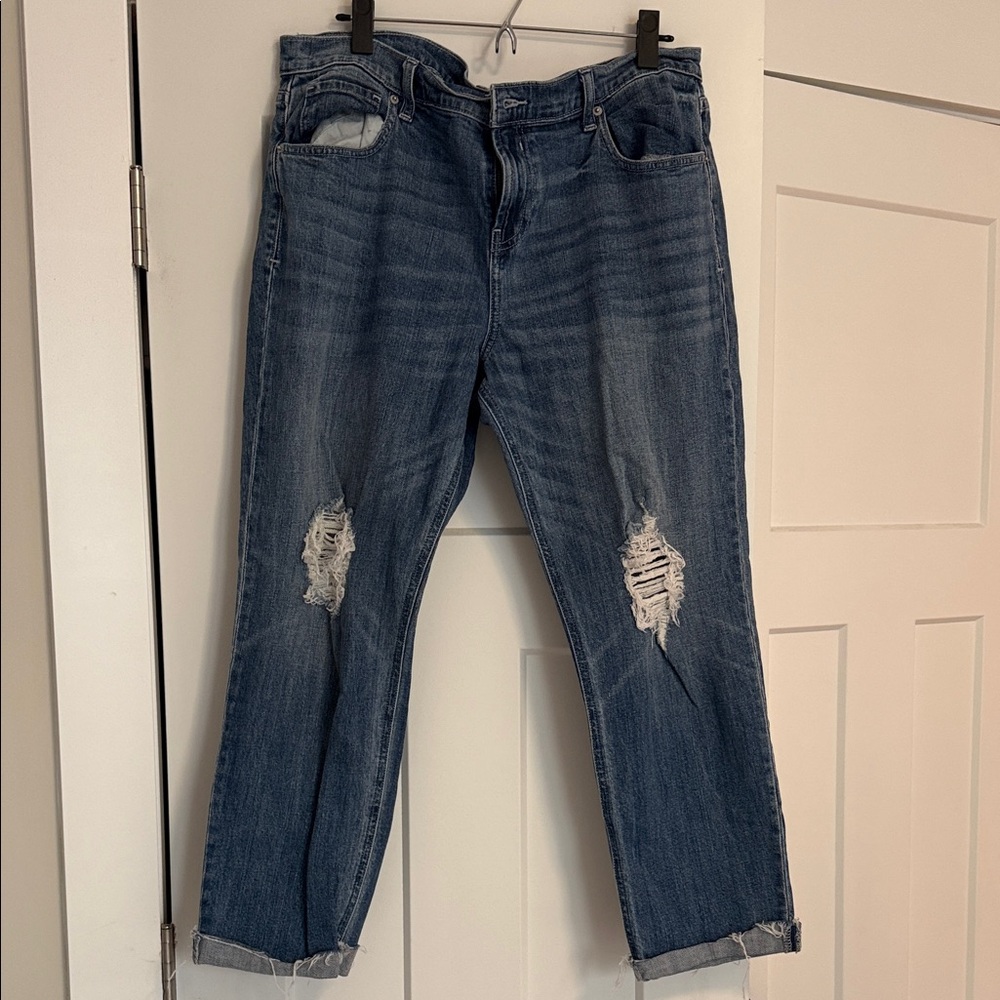 Classic Blue Distressed Women Boyfriend Jeans